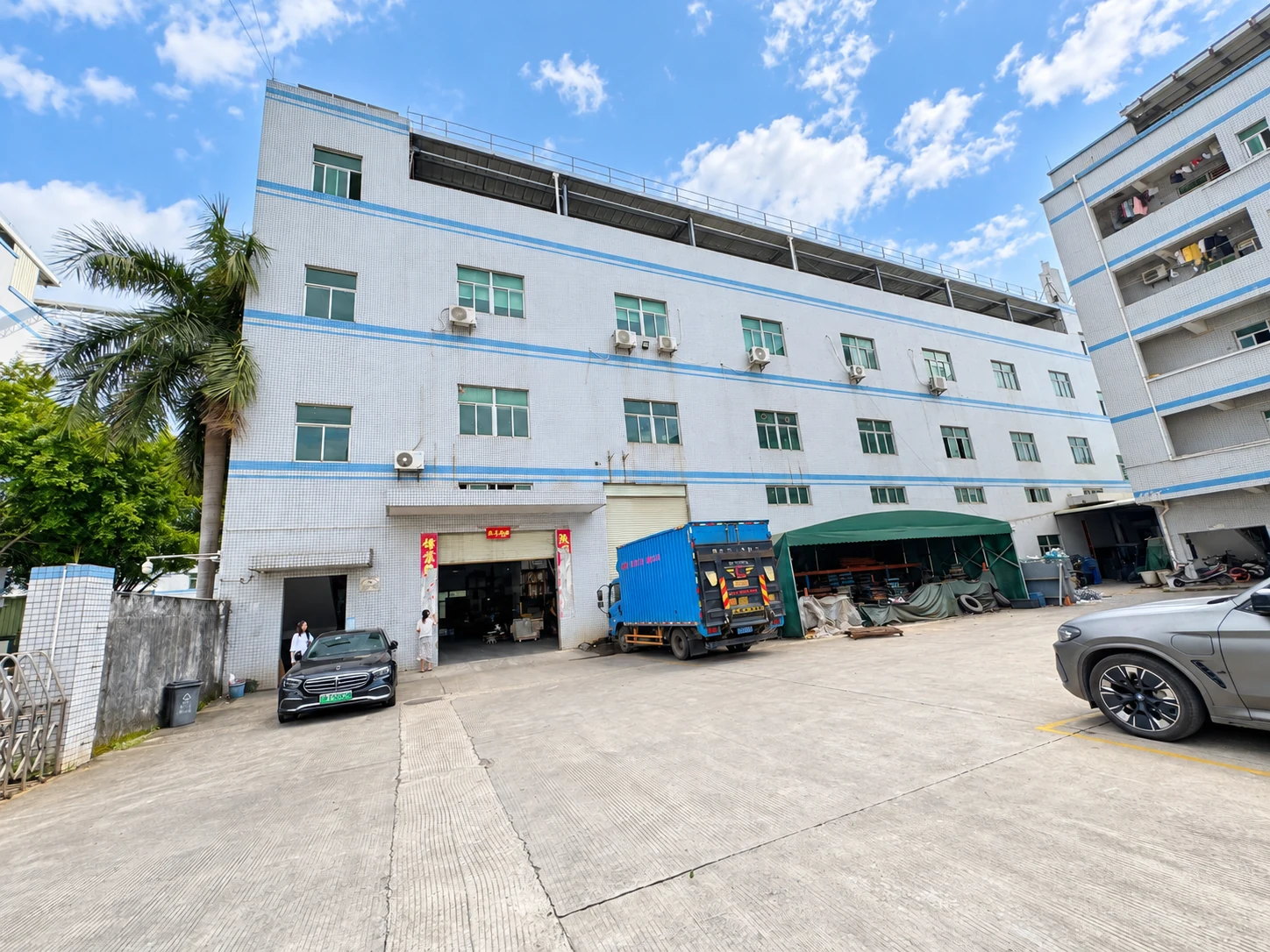 ZOFVAN factory buildings and loading courtyard in Dongguan